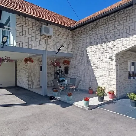 Amna - Ilidza Villa *